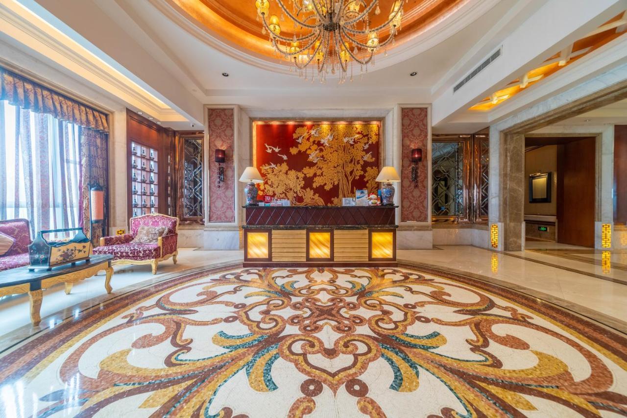 Ramada Yichang Hotel Exteriér fotografie