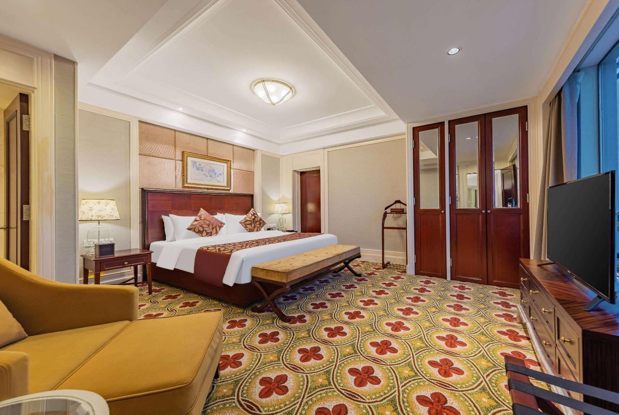 Ramada Yichang Hotel Exteriér fotografie