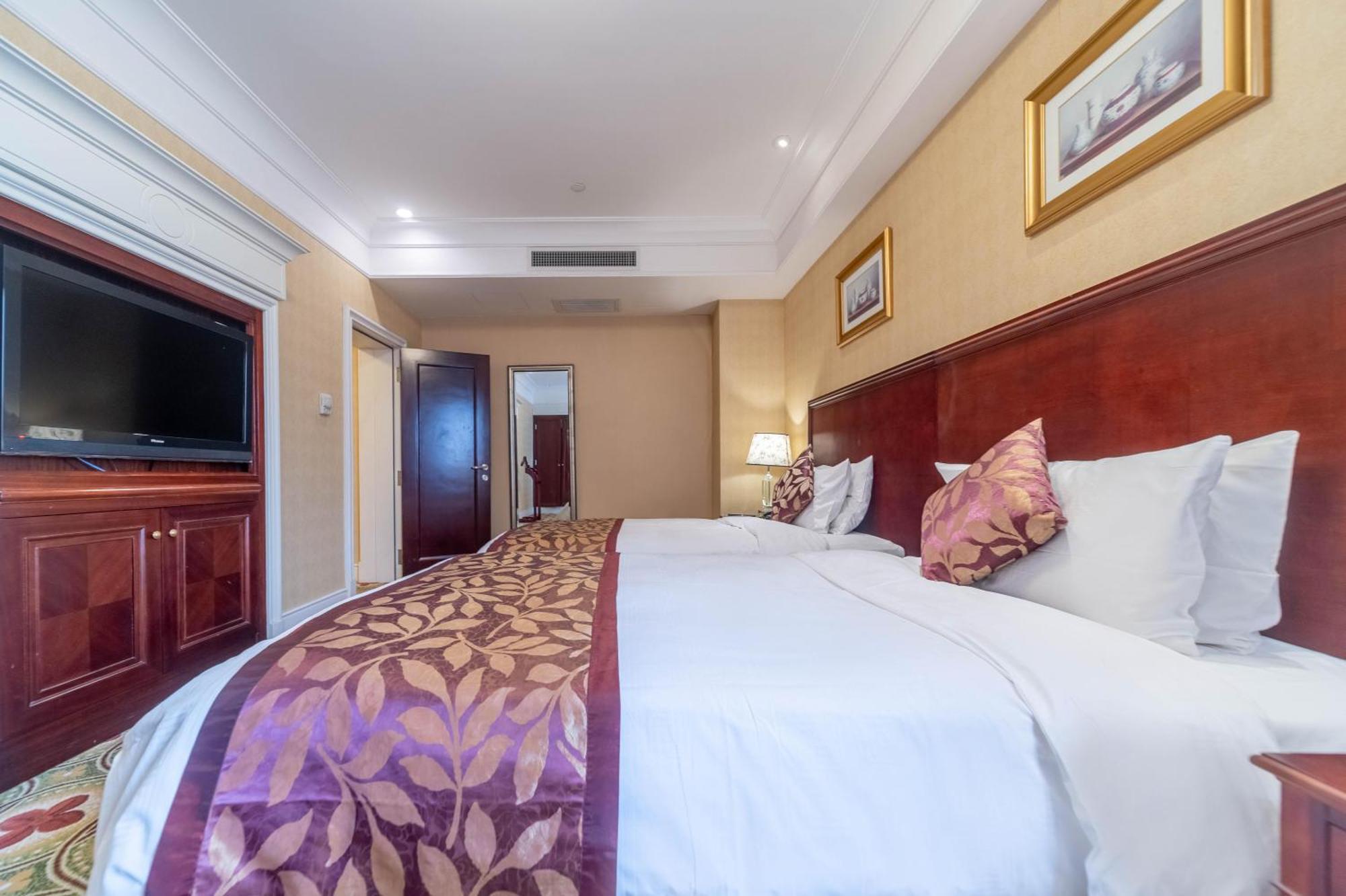 Ramada Yichang Hotel Exteriér fotografie