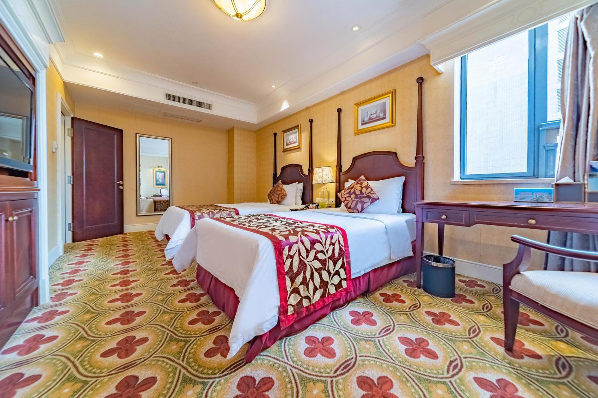 Ramada Yichang Hotel Exteriér fotografie